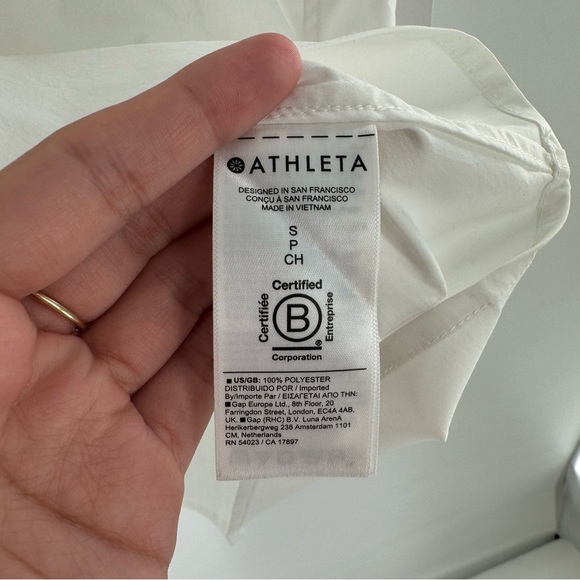 New! Athleta Levitate Poplin Tee Short Sleeve Blouse Size Small - Picture 7 of 12